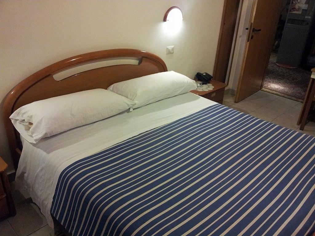 Hotel Acapulco Milano Rom bilde